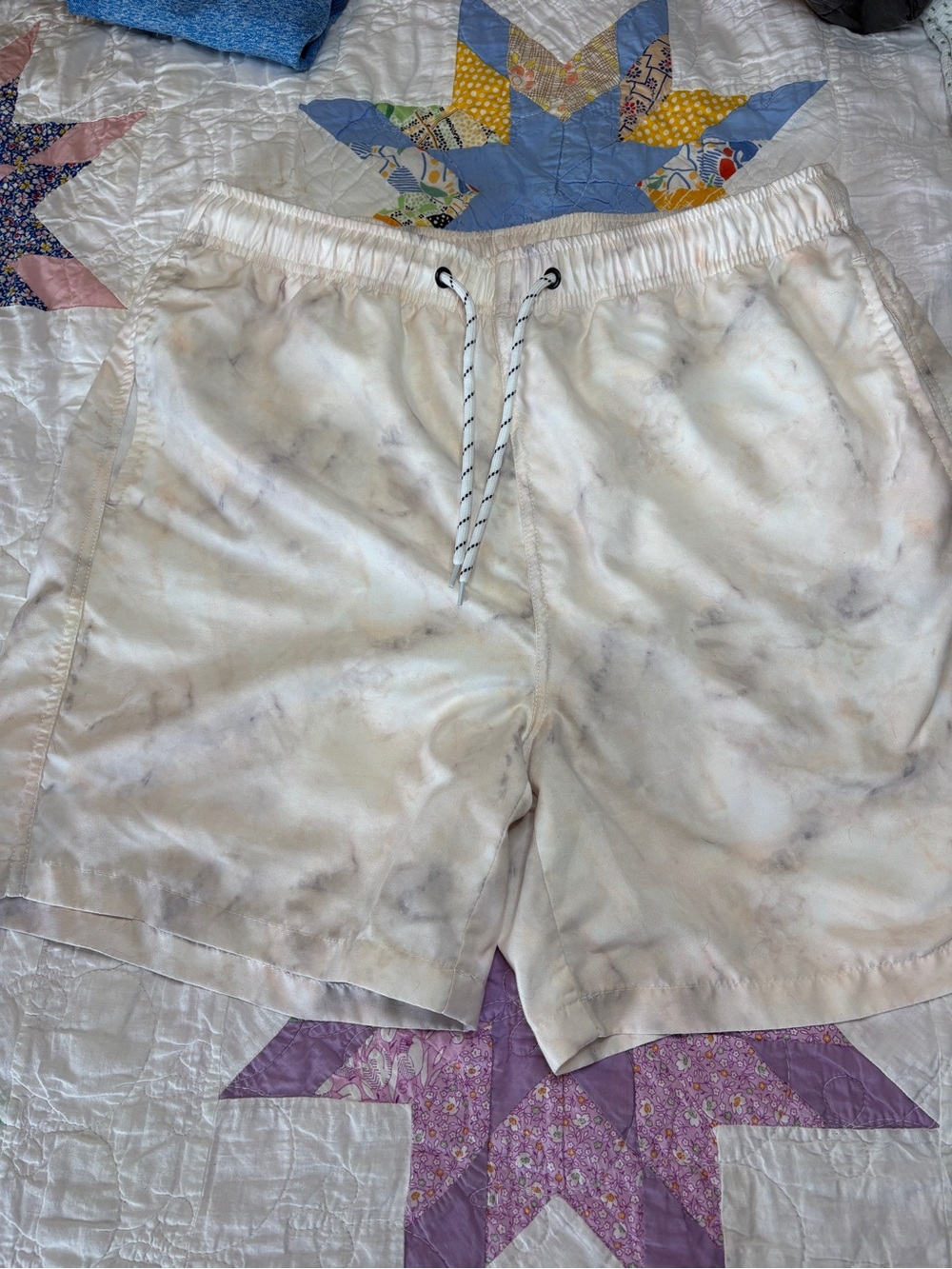 Source Unknown Men's White Tie-Dye Swim Trunks